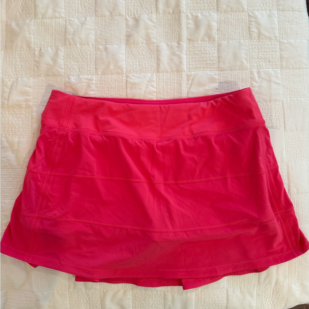 Lululemon pace rival skirt